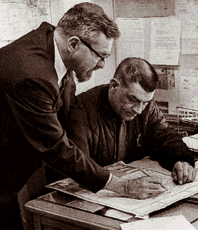 Hynek et Robert Taylor &agrave; Hillsdale en Mars 1966
