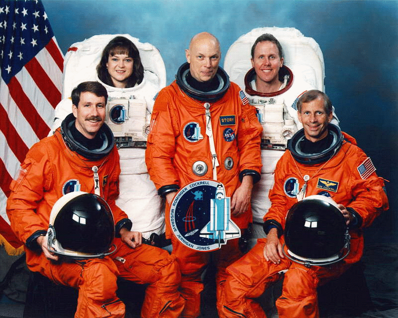Portrait officiel de l'&eacute;quipe STS-80