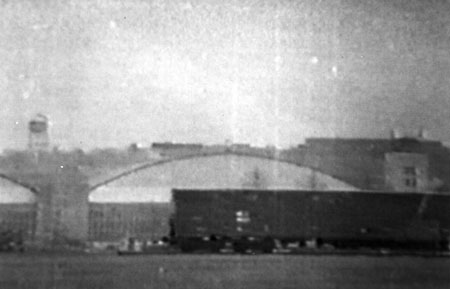 Le hangar 18 de la base de Wright-Patterson