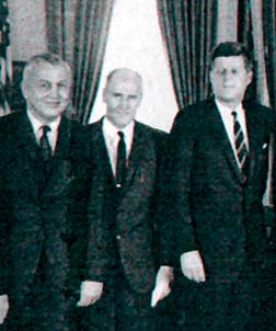 Arthur Lundahl et le pr&eacute;sident Kennedy