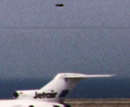 Observation à l'aéroport de Crête (Grèce), lors du passage d'un avion irakien s1"Gallery #1 1996 Volume        7", Ufo Sweden