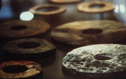 Disques de pierre en exposition au British Museum 32Paoletti, Mauro. "I piatti di pietra di Bayan      Kara Ula", EdicolaWeb