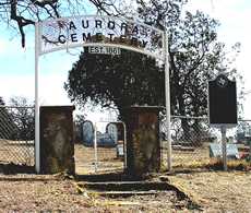 L'entrée du cimetière d'Aurora