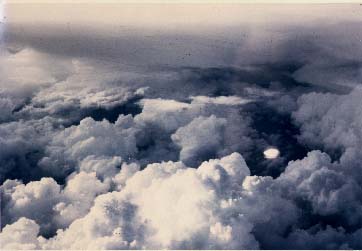 L'ovni photographié par le pilote de la RCAF