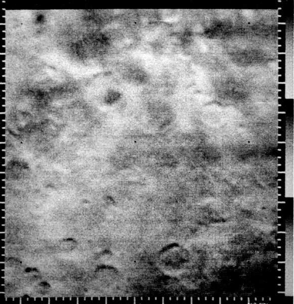 Fig. 1 - Image de Mariner 4, jeudi 15 s2NASA