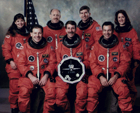 Portrait officiel de l'équipe STS-73